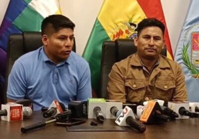 | #Seguridad 𝐏𝐨𝐥𝐢𝐜í𝐚 𝐢𝐧𝐬𝐭𝐫𝐮𝐲𝐞 𝐢𝐧𝐢𝐜𝐢𝐚𝐫 𝐩𝐫𝐨𝐜𝐞𝐬𝐨𝐬 𝐚 𝐝𝐢𝐩𝐮𝐭𝐚𝐝𝐨𝐬 𝐞𝐯𝐢𝐬𝐭𝐚𝐬 𝐪𝐮𝐞 𝐚𝐦𝐞𝐧𝐚𝐳𝐚𝐫𝐨𝐧 𝐚 𝐪𝐮𝐢𝐞𝐧𝐞𝐬…