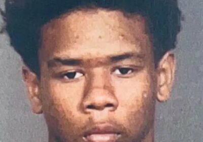 🇺🇸 | Kamel Hawkins, de 23 años, enfrenta cargos de intento de asesinato después…