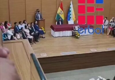 Durante el acto de posesión de los nuevos magistrados, el presidente Luis Arce pide…