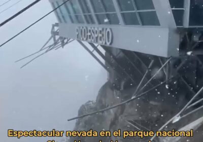 🇻🇪 | Este 5 de enero, una impresionante nevada cubrió la estación Pico Espejo…