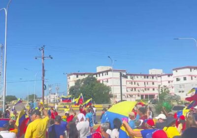 🇻🇪 | ÚLTIMA HORA Punto Fijo en el estado Falcón, en las calles en…