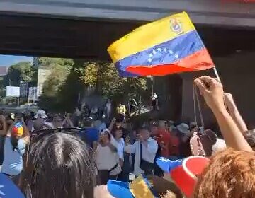 | En diversas ciudades de #Venezuela, la población respondió a la convocatoria de…