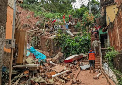 Tragedia en Brasil: deslave deja 7 muertos Un deslave en #Ipatinga, Minas Gerais, causó…