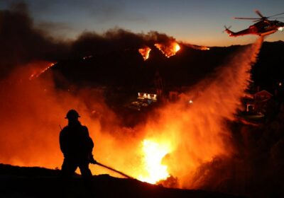 Incendios en Los Ángeles dejan 24 muertos Los voraces #incendios en Los Ángeles alcanzan…