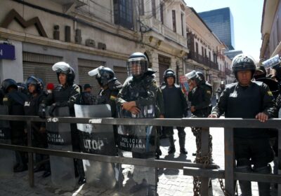 #LaPaz | Ante el anuncio de la llegada de la marcha ‘evista’ al centro…