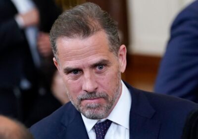 | #Mundo 𝐄𝐥 𝐟𝐢𝐬𝐜𝐚𝐥 𝐪𝐮𝐞 𝐢𝐧𝐯𝐞𝐬𝐭𝐢𝐠ó 𝐚 𝐇𝐮𝐧𝐭𝐞𝐫 𝐁𝐢𝐝𝐞𝐧 𝐜𝐫𝐢𝐭𝐢𝐜𝐚 𝐪𝐮𝐞 𝐟𝐮𝐞𝐫𝐚 𝐢𝐧𝐝𝐮𝐥𝐭𝐚𝐝𝐨:…