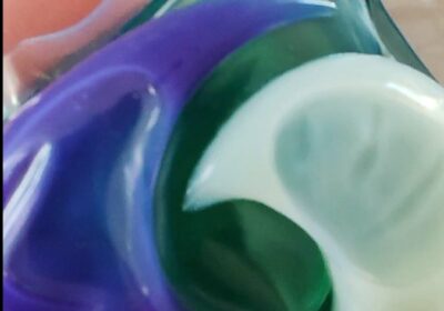 La película plástica que reviste las cápsulas de lavar la ropa no se desintegran…