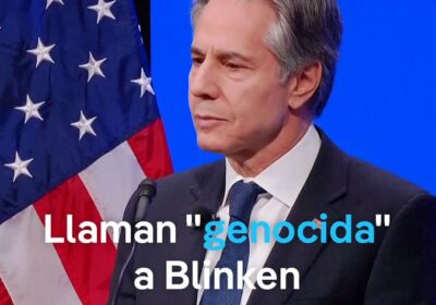 Llaman «genocida» a Anthony Blinken durante un discurso sobre Oriente Medio El secretario de…