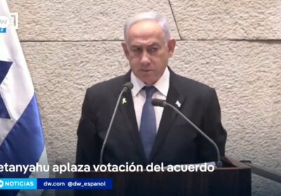 Israel acusa a Hamás de querer modificar el acuerdo de tregua y pospone su…