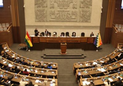 | #Democracia 𝐒𝐨𝐛𝐫𝐞 𝐞𝐥 𝐟𝐢𝐥𝐨, 𝐀𝐫𝐜𝐞 𝐩𝐫𝐨𝐦𝐮𝐥𝐠𝐚 𝐥𝐚 𝐋𝐞𝐲 𝐝𝐞 𝐞𝐬𝐜𝐚ñ𝐨𝐬 𝐲 𝐲𝐚…