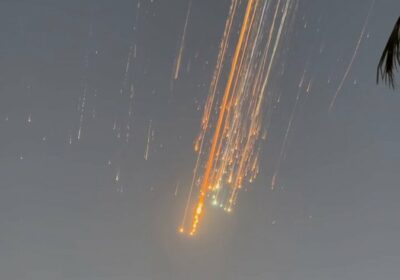 🇺🇸 | IMPACTANTE Captan en video restos de la Starship Fase 2 cayendo sobre…