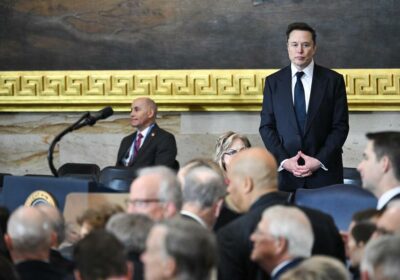 Elon Musk, consejero delegado de Tesla y SpaceX, llega a la ceremonia de investidura…