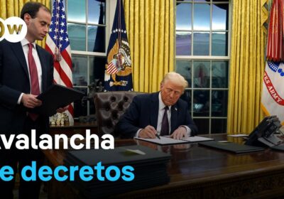 Trump arranca mandato en máxima velocidad y firma decenas de órdenes ejecutivas En su…