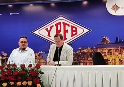 | “Claramente hay un #desvío de #combustible”, dijo el presidente de YPFB, Armin…