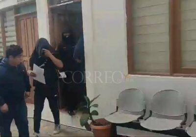 #Ahora | Los policías implicados en hechos de contrabando salen de la Fiscalía departamental…