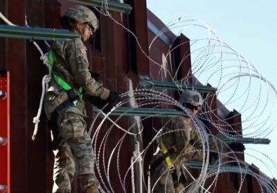 🇺🇸 | El Ejército de los Estados Unidos está instalando alambradas en la frontera