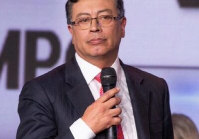 🇨🇴🇺🇸 | ÚLTIMA HORA Gustavo Petro responde a Donald Trump acusándolo de representar un…