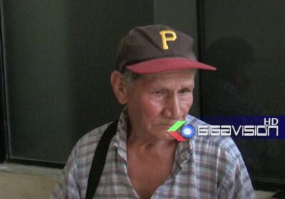 #SantaCruzBo Carpintero de 76 años reclama cumplimiento de asistencia familiar de sus tres hijos…