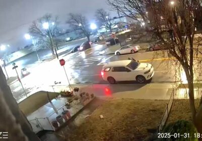 🇺🇸 | URGENTE Accidente aéreo en Filadelfia deja múltiples víctimas y varias casas en…