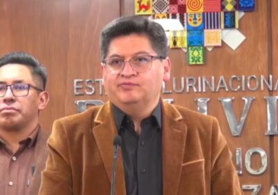 | #Economía 𝐆𝐨𝐛𝐢𝐞𝐫𝐧𝐨 𝐥𝐚𝐦𝐞𝐧𝐭𝐚 𝐪𝐮𝐞 𝐏𝐋 𝐩𝐚𝐫𝐚 𝐝𝐞𝐫𝐨𝐠𝐚𝐫 𝐥𝐚 𝐝𝐢𝐬𝐩𝐨𝐬𝐢𝐜𝐢ó𝐧 𝟕𝐦𝐚 𝐬𝐞𝐚 𝐚𝐩𝐫𝐨𝐯𝐞𝐜𝐡𝐚𝐝𝐨…