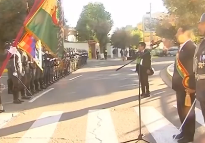 | La mañana de este lunes, el presidente Luis Arce, junto al vicepresidente…