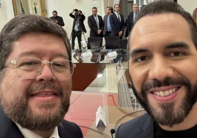 Me encontré con el presidente Nayib Bukele y hablamos de su éxito en el…