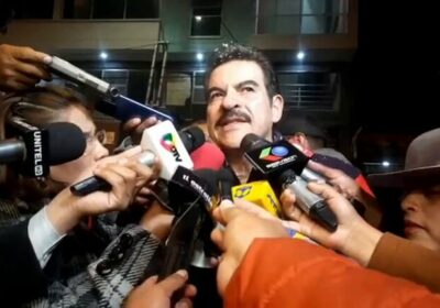 | El alcalde de #Cochabamba, Manfred Reyes, plantea que los contratos del litio…