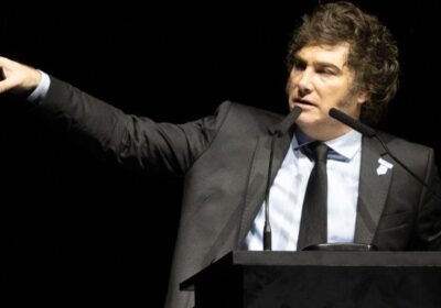 | #Mundo 𝐌á𝐬 𝐝𝐞 𝟏𝟎𝟎 𝐝𝐞𝐧𝐮𝐧𝐜𝐢𝐚𝐬 𝐜𝐨𝐧𝐭𝐫𝐚 𝐌𝐢𝐥𝐞𝐢 𝐩𝐨𝐫 𝐩𝐫𝐞𝐬𝐮𝐧𝐭𝐚 𝐞𝐬𝐭𝐚𝐟𝐚 𝐚𝐥 𝐩𝐫𝐨𝐦𝐨𝐯𝐞𝐫…