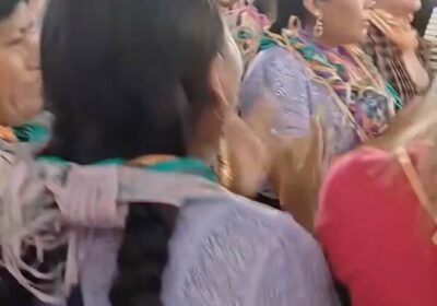 | 𝐄𝐕𝐎 𝐂𝐄𝐋𝐄𝐁𝐑𝐀 𝐀𝐋𝐈𝐀𝐍𝐙𝐀 𝐂𝐎𝐍 𝐅𝐏𝐕 𝐁𝐀𝐈𝐋𝐀𝐍𝐃𝐎 𝐂𝐎𝐏𝐋𝐀𝐒 El expresidente Evo Morales celebró…