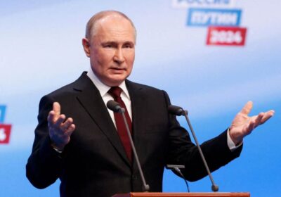 | #Mundo 𝐏𝐮𝐭𝐢𝐧 𝐚𝐟𝐢𝐫𝐦𝐚 𝐪𝐮𝐞 𝐥𝐚𝐬 𝐬𝐚𝐧𝐜𝐢𝐨𝐧𝐞𝐬 𝐢𝐧𝐭𝐞𝐫𝐧𝐚𝐜𝐢𝐨𝐧𝐚𝐥𝐞𝐬 𝐜𝐨𝐧𝐭𝐫𝐚 𝐑𝐮𝐬𝐢𝐚 𝐡𝐚𝐧 «𝐞𝐬𝐭𝐢𝐦𝐮𝐥𝐚𝐝𝐨» 𝐥𝐚…