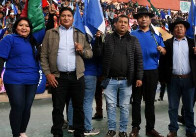 | #Política 𝐀𝐫𝐜𝐞, 𝐂𝐡𝐨𝐪𝐮𝐞𝐡𝐮𝐚𝐧𝐜𝐚, 𝐦𝐢𝐧𝐢𝐬𝐭𝐫𝐨𝐬 𝐲 𝐥𝐞𝐠𝐢𝐬𝐥𝐚𝐝𝐨𝐫𝐞𝐬 𝐚𝐬𝐢𝐬𝐭𝐢𝐞𝐫𝐨𝐧 𝐞𝐧 𝐡𝐨𝐫𝐚𝐫𝐢𝐨 𝐝𝐞 𝐨𝐟𝐢𝐜𝐢𝐧𝐚 𝐚𝐥…