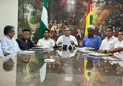 | #Política 𝐂𝐨𝐦𝐢𝐭é𝐬 𝐜í𝐯𝐢𝐜𝐨𝐬 𝐚𝐝𝐯𝐢𝐞𝐫𝐭𝐞𝐧 𝐜𝐨𝐧 𝐦𝐨𝐯𝐢𝐥𝐢𝐳𝐚𝐜𝐢𝐨𝐧𝐞𝐬 𝐬𝐢 𝐞𝐥 𝐆𝐨𝐛𝐢𝐞𝐫𝐧𝐨 𝐧𝐨 𝐚𝐭𝐢𝐞𝐧𝐝𝐞 𝐜𝐢𝐧𝐜𝐨…