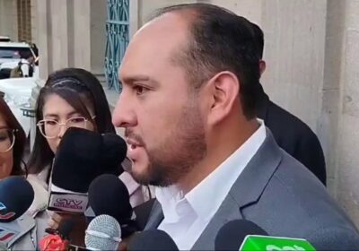 | 𝐃𝐀𝐍 𝐃𝐄𝐓𝐄𝐍𝐂𝐈Ó𝐍 𝐃𝐎𝐌𝐈𝐂𝐈𝐋𝐈𝐀𝐑𝐈𝐀 𝐀𝐋 𝐀𝐋𝐂𝐀𝐋𝐃𝐄 𝐃𝐄 𝐌𝐀𝐏𝐈𝐑𝐈 La justicia determinó la detención…