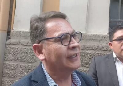 | #Seguridad 𝐀𝐠𝐮𝐢𝐥𝐞𝐫𝐚 𝐬𝐞 𝐦𝐨𝐥𝐞𝐬𝐭𝐚 𝐜𝐨𝐧 𝐩𝐞𝐫𝐢𝐨𝐝𝐢𝐬𝐭𝐚 𝐲 𝐩𝐢𝐝𝐞 𝐫𝐞𝐬𝐩𝐞𝐭𝐨 𝐩𝐨𝐫 𝐯𝐞𝐫𝐬𝐢𝐨𝐧𝐞𝐬 «𝐚𝐧𝐭𝐨𝐣𝐚𝐝𝐢𝐳𝐚𝐬»…