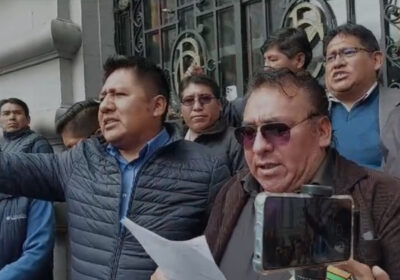 | #Ciudades 𝐂𝐡𝐨𝐟𝐞𝐫𝐞𝐬 𝐝𝐞 𝐋𝐚 𝐏𝐚𝐳 𝐫𝐞𝐜𝐡𝐚𝐳𝐚𝐧 𝐜𝐨𝐧𝐠𝐞𝐥𝐚𝐦𝐢𝐞𝐧𝐭𝐨 𝐝𝐞 𝐩𝐚𝐬𝐚𝐣𝐞𝐬 𝐲 𝐚𝐦𝐞𝐧𝐚𝐳𝐚𝐧 𝐜𝐨𝐧…