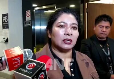 | La diputada «arcista» Blanca López admite que el gobierno está desesperado por…