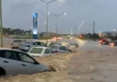 | #Mundo 𝐀𝐥 𝐦𝐞𝐧𝐨𝐬 𝐬𝐞𝐢𝐬 𝐟𝐚𝐥𝐥𝐞𝐜𝐢𝐝𝐨𝐬 𝐩𝐨𝐫 𝐥𝐚𝐬 𝐢𝐧𝐮𝐧𝐝𝐚𝐜𝐢𝐨𝐧𝐞𝐬 𝐞𝐧 𝐥𝐚 𝐜𝐢𝐮𝐝𝐚𝐝 𝐚𝐫𝐠𝐞𝐧𝐭𝐢𝐧𝐚…