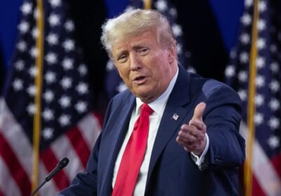 | #Mundo 𝐓𝐫𝐮𝐦𝐩 𝐞𝐥𝐞𝐯𝐚 𝐚𝐥 𝟓𝟎% 𝐥𝐨𝐬 𝐚𝐫𝐚𝐧𝐜𝐞𝐥𝐞𝐬 𝐬𝐨𝐛𝐫𝐞 𝐚𝐥 𝐚𝐜𝐞𝐫𝐨 𝐜𝐚𝐧𝐚𝐝𝐢𝐞𝐧𝐬𝐞 𝐲…