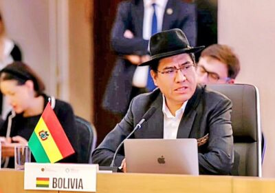 𝐏𝐀𝐑𝐘 𝐑𝐄𝐍𝐔𝐍𝐂𝐈Ó 𝐀 𝐋𝐀 𝐎𝐍𝐔 𝐏𝐎𝐑 𝐃𝐄𝐔𝐃𝐀 𝐃𝐄 𝐁𝐎𝐋𝐈𝐕𝐈𝐀 El excanciller Diego Pary…