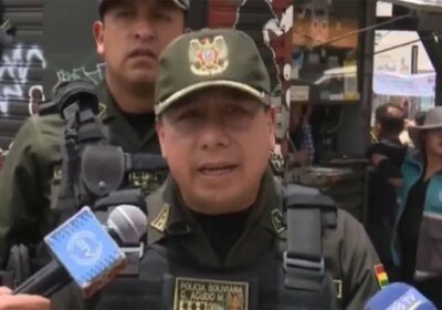 El comandante departamental de la Policía de La Paz, Gunter Agudo, desmintió la orden…