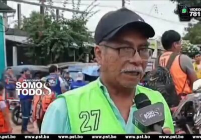 | #SantaCruz Mototaxistas del municipio La Guardia instalaron un bloqueo en la carretera…