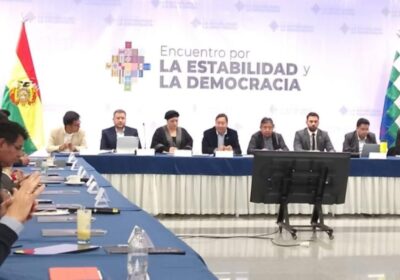 | #Política 𝐀𝐫𝐜𝐞 𝐝𝐞𝐬𝐚𝐫𝐫𝐨𝐥𝐥𝐚 𝐬𝐮 “𝐄𝐧𝐜𝐮𝐞𝐧𝐭𝐫𝐨 𝐩𝐨𝐫 𝐥𝐚 𝐄𝐬𝐭𝐚𝐛𝐢𝐥𝐢𝐝𝐚𝐝” 𝐬𝐢𝐧 𝐦𝐮𝐜𝐡𝐚𝐬 𝐚𝐮𝐭𝐨𝐫𝐢𝐝𝐚𝐝𝐞𝐬 𝐲…