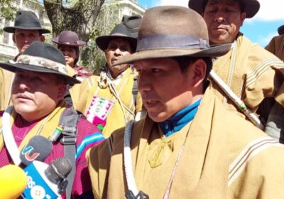 | #Sociedad 𝐂𝐚𝐦𝐩𝐞𝐬𝐢𝐧𝐨𝐬 𝐝𝐞 𝐝𝐨𝐬 𝐩𝐫𝐨𝐯𝐢𝐧𝐜𝐢𝐚𝐬 𝐝𝐞 𝐋𝐚 𝐏𝐚𝐳 𝐚𝐦𝐞𝐧𝐚𝐳𝐚𝐧 𝐜𝐨𝐧 𝐛𝐥𝐨𝐪𝐮𝐞𝐨𝐬 𝐬𝐢…