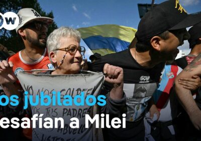 Miles de manifestantes tomaron las calles de Buenos Aires, a pesar del temor a…