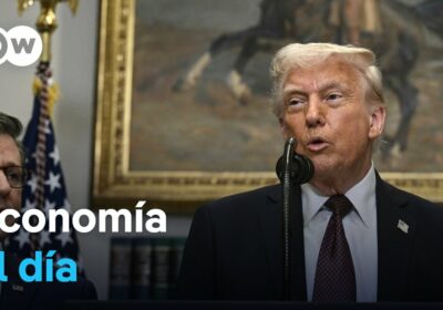 Trump amenaza con aranceles a quien compre combustible a Venezuela Donald Trump anunció en…