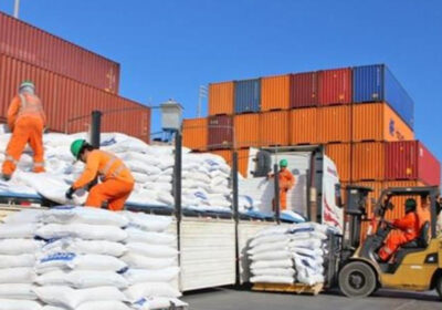 #GrupoFides | #ANF #Economía 𝐏𝐫𝐨𝐝𝐮𝐜𝐭𝐨𝐬 𝐛𝐨𝐥𝐢𝐯𝐢𝐚𝐧𝐨𝐬 𝐪𝐮𝐞 𝐢𝐧𝐠𝐫𝐞𝐬𝐞𝐧 𝐚 𝐄𝐬𝐭𝐚𝐝𝐨𝐬 𝐔𝐧𝐢𝐝𝐨𝐬 𝐩𝐚𝐠𝐚𝐫á𝐧 𝟏𝟎% 𝐝𝐞…