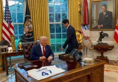 🇺🇸 | Trump recibió al pitcher y bateador designado Shohei Ohtani en la Oficina…