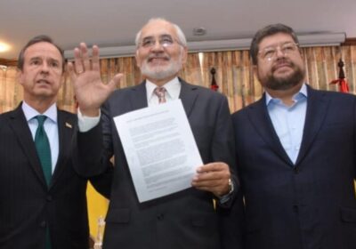 #GrupoFides | #ANF #Política 𝐀𝐝𝐯𝐢𝐞𝐫𝐭𝐞𝐧 𝐪𝐮𝐞 𝐨𝐩𝐨𝐬𝐢𝐭𝐨𝐫𝐞𝐬 𝐝𝐞𝐯𝐚𝐥𝐮𝐚𝐫𝐨𝐧 𝐥𝐚 𝐜𝐨𝐧𝐬𝐭𝐫𝐮𝐜𝐜𝐢ó𝐧 𝐝𝐞 𝐥𝐚 𝐮𝐧𝐢𝐝𝐚𝐝 𝐲…