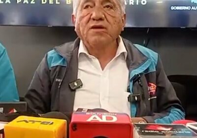 #GrupoFides | #ANF Choferes de #LaPaz y autoridades municipales acuerdan realizar una Cumbre del…