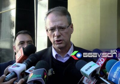 #LaPaz Jaime Dunn tras presentarse en la fiscalía por el caso “Toma Militar del…